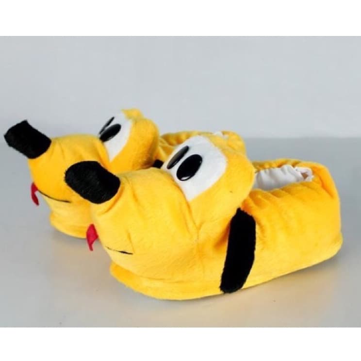 Par de pantufas amarelas inspiradas no cachorrinho Pluto
